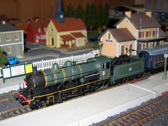 JOUEF club 140 c