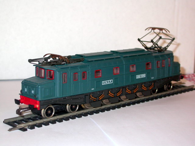 JOUEF 8590