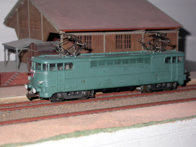 réf. 833a
