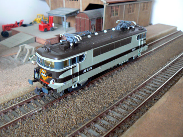 Lima réf. 149702 locomotive électrique BB 9514 SNCF