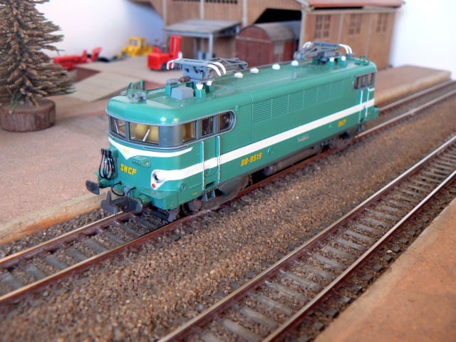 Lima réf. 208162 locomotive électrique BB 9515 SNCF